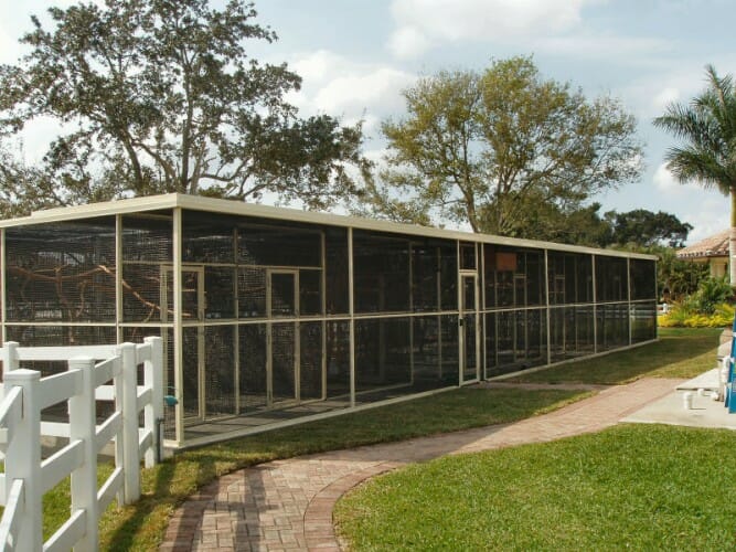 Custom Aviaries & Bird Cages CAGEMASTERS